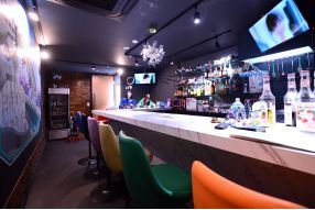 空想科学特撮Cafe&Bar M78 〜エムナナハチ〜（コンセプトカフェ）