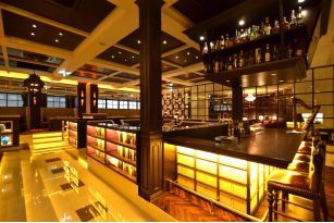 LOUNGE GLAMIS 〜グラミス〜