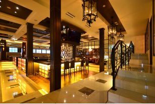 LOUNGE GLAMIS 〜グラミス〜