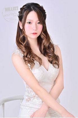 白咲 かのんの写真